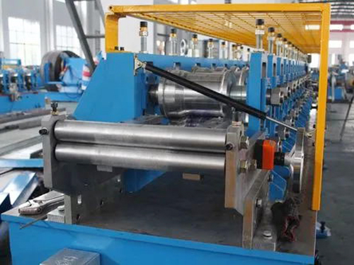 江苏法式卷帘门成型机